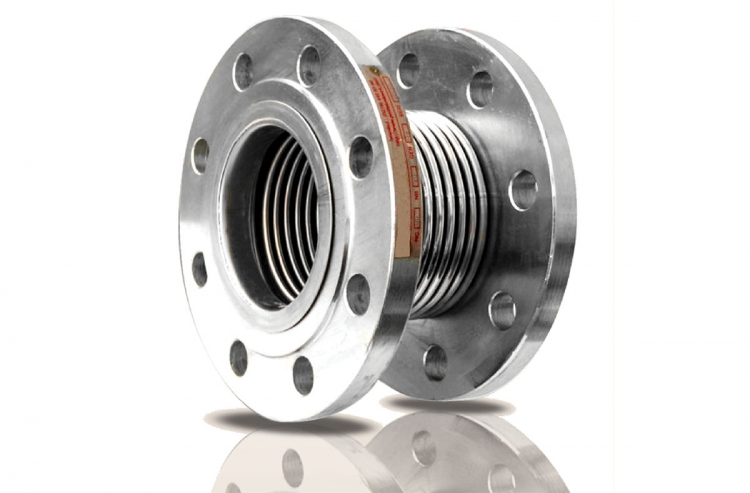 Compensateur de dilatation en métal