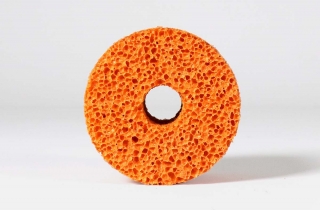Mousse éponge orange
