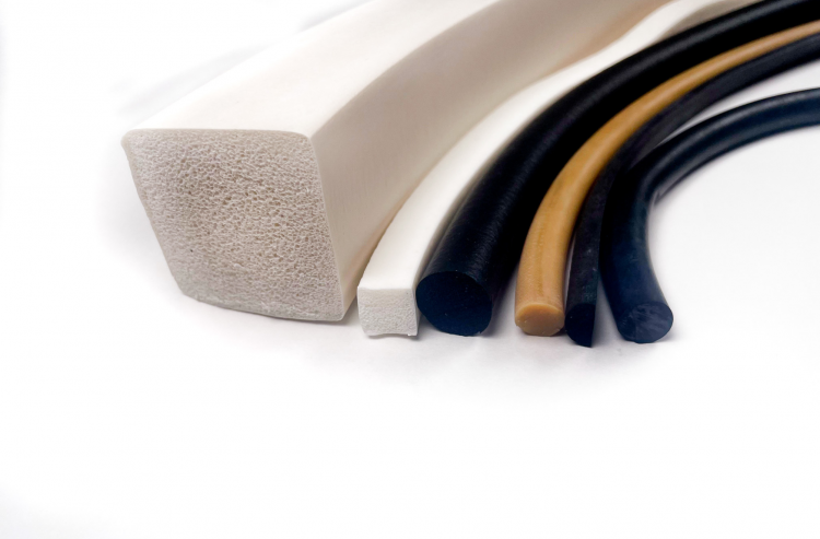 Cordes élastomères - Différentes formes et différents coloris
