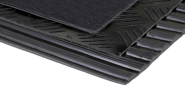 Revêtements de sols en caoutchouc - Fournitures industrielles